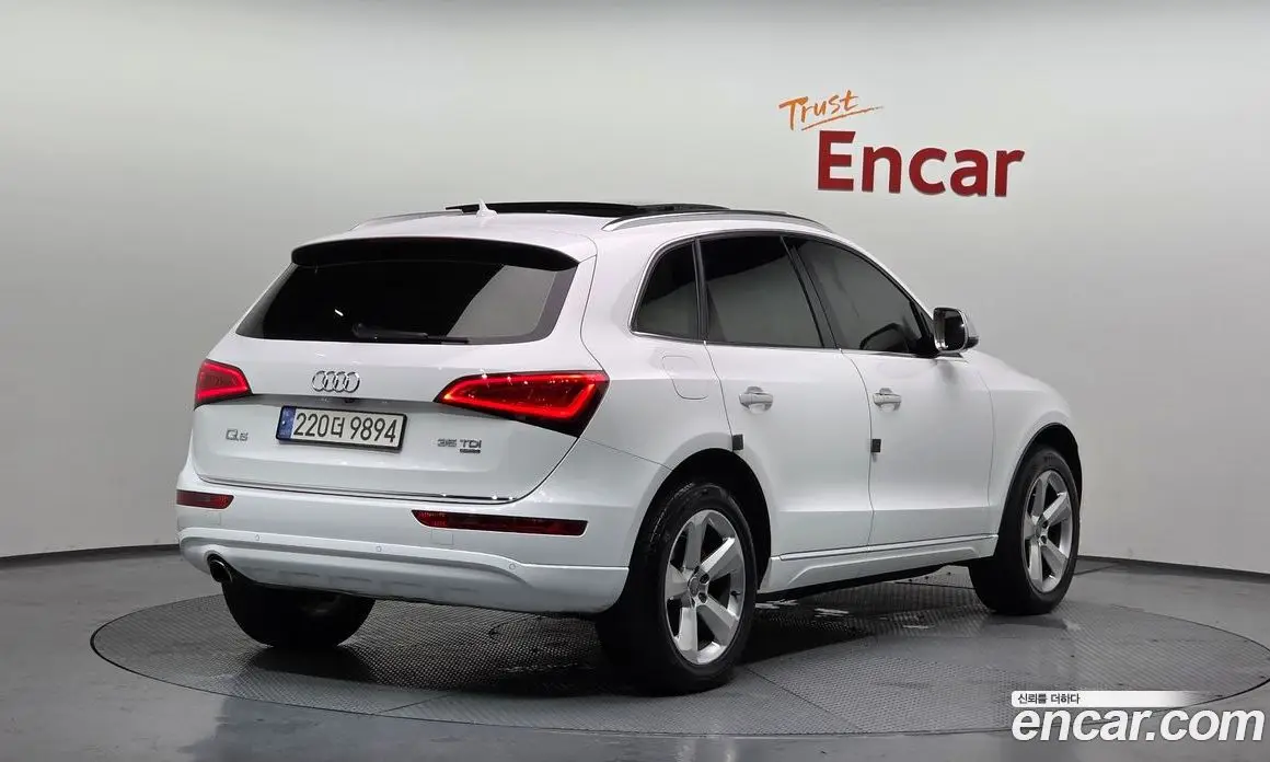 Audi Q5 2015 2.0 автомат (гидро), фото 2 Audi Q5 2015 2.0 автомат (гидро), фото 2