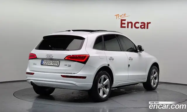Audi Q5 2015 2.0 автомат (гидро), миниатюра 2 Audi Q5 2015 2.0 автомат (гидро), миниатюра 2