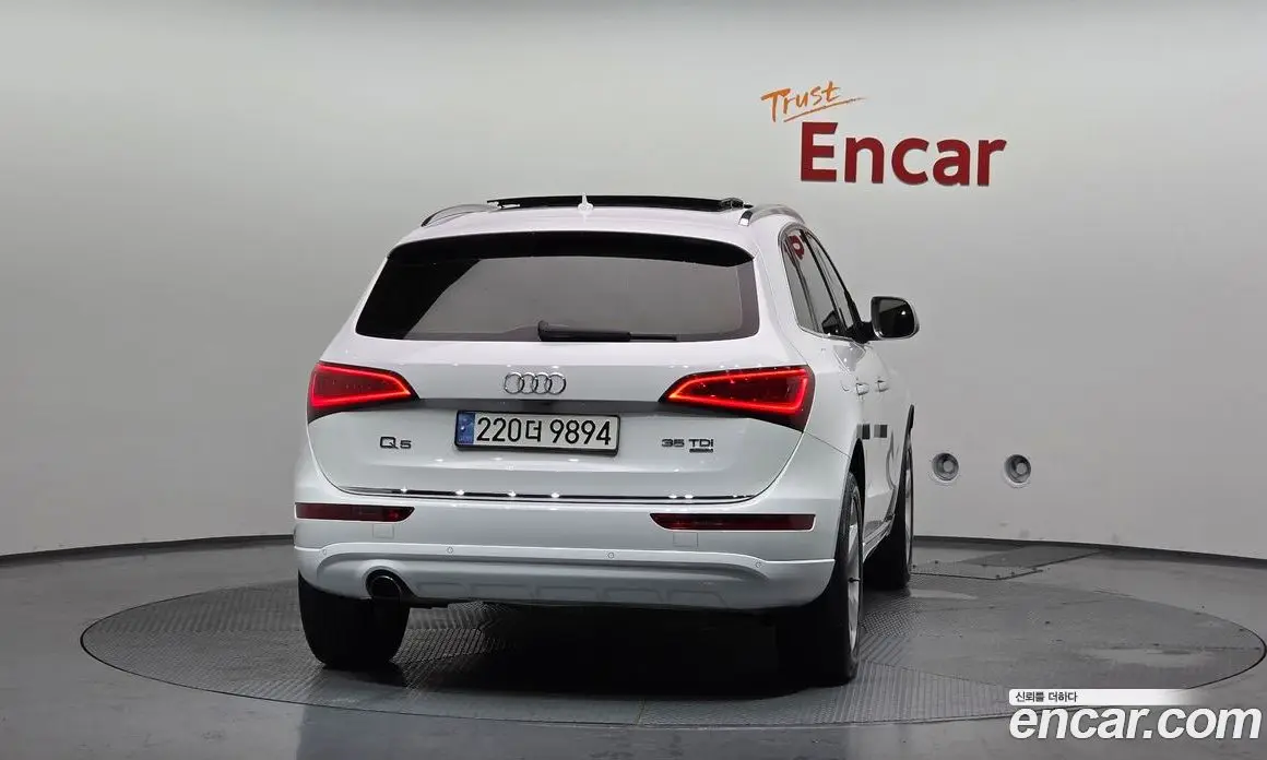 Audi Q5 2015 2.0 автомат (гидро), фото 4 Audi Q5 2015 2.0 автомат (гидро), фото 4