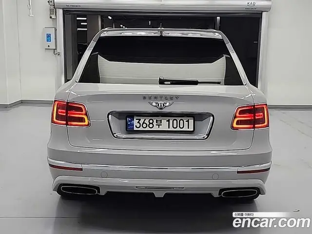 Bentley Bentayga 2017 6.0 автомат (гидро), миниатюра 3