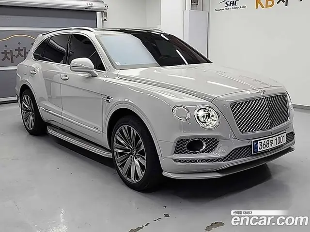Bentley Bentayga 2017 6.0 автомат (гидро), миниатюра 4