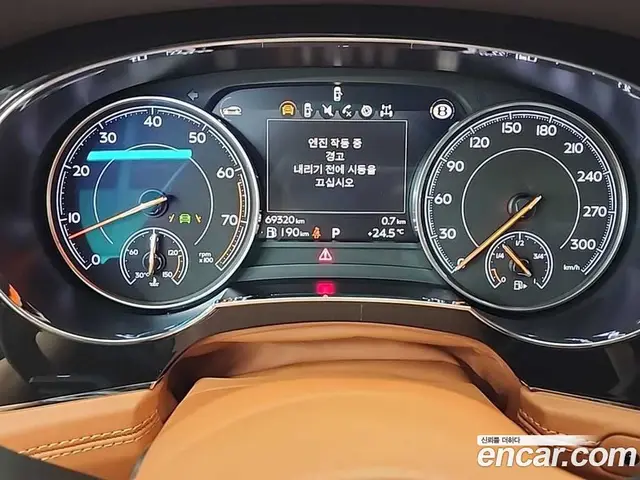 Bentley Bentayga 2017 6.0 автомат (гидро), миниатюра 6