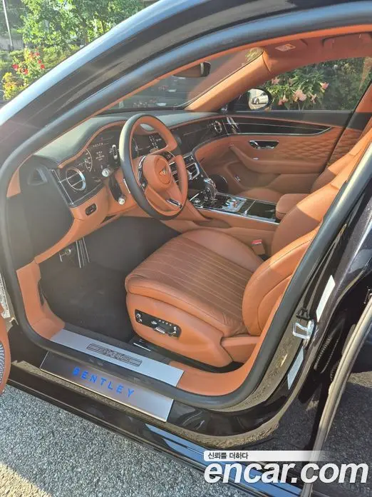 Bentley Flying Spur 2020 6.0 автомат (гидро), фото 8 Bentley Flying Spur 2020 6.0 автомат (гидро), фото 8