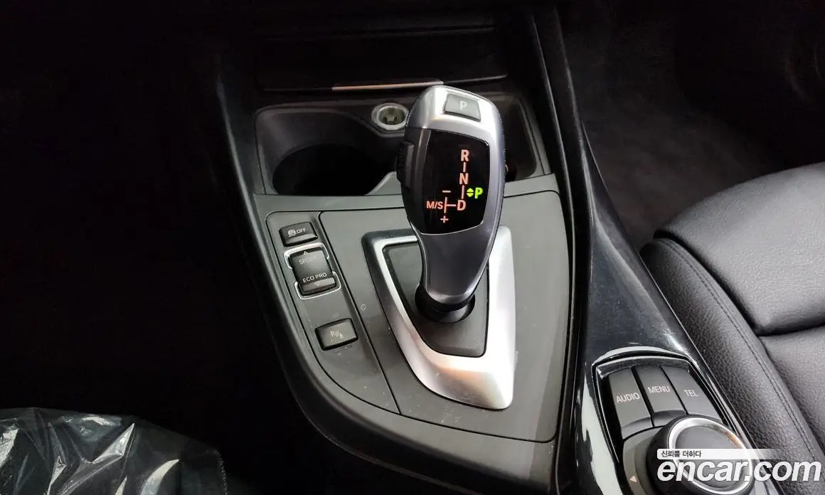 BMW 1 серия 2014 2.0 автомат (гидро), фото 9 BMW 1 серия 2014 2.0 автомат (гидро), фото 9