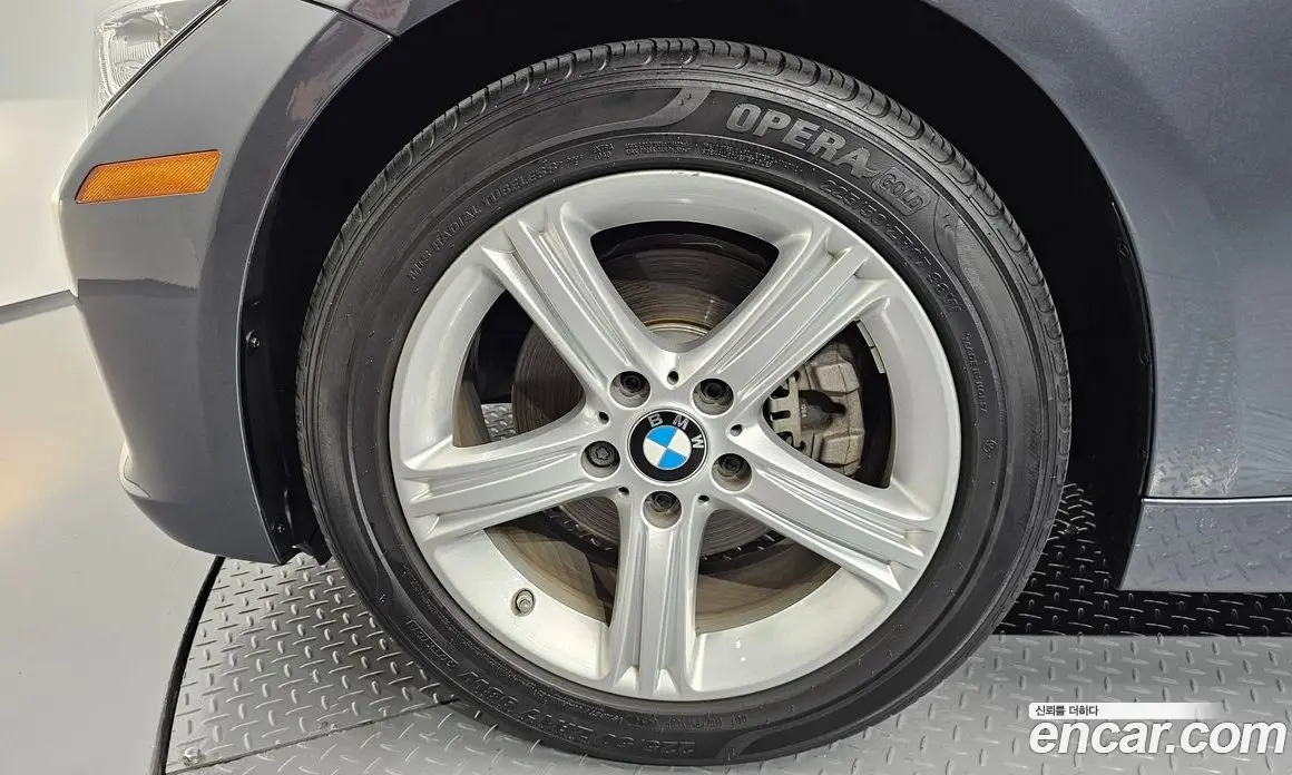 BMW 3 серия 2014 2.0 автомат (гидро), фото 5