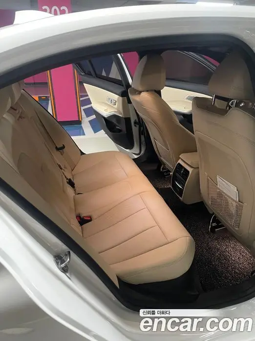 BMW 3 серия 2022 2.0 автомат (гидро), миниатюра 8 BMW 3 серия 2022 2.0 автомат (гидро), миниатюра 8