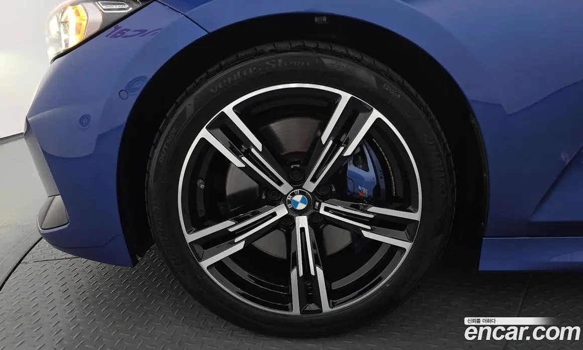BMW 3 серия 2023 2.0 автомат (гидро), фото 5