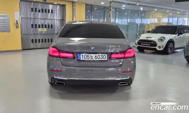 BMW 5 серия 2022 2.0 автомат (гидро), миниатюра 4 BMW 5 серия 2022 2.0 автомат (гидро), миниатюра 4