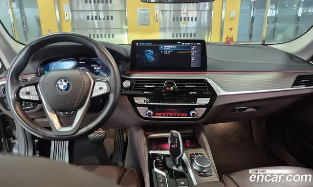 BMW 5 серия 2022 2.0 автомат (гидро), миниатюра 7 BMW 5 серия 2022 2.0 автомат (гидро), миниатюра 7
