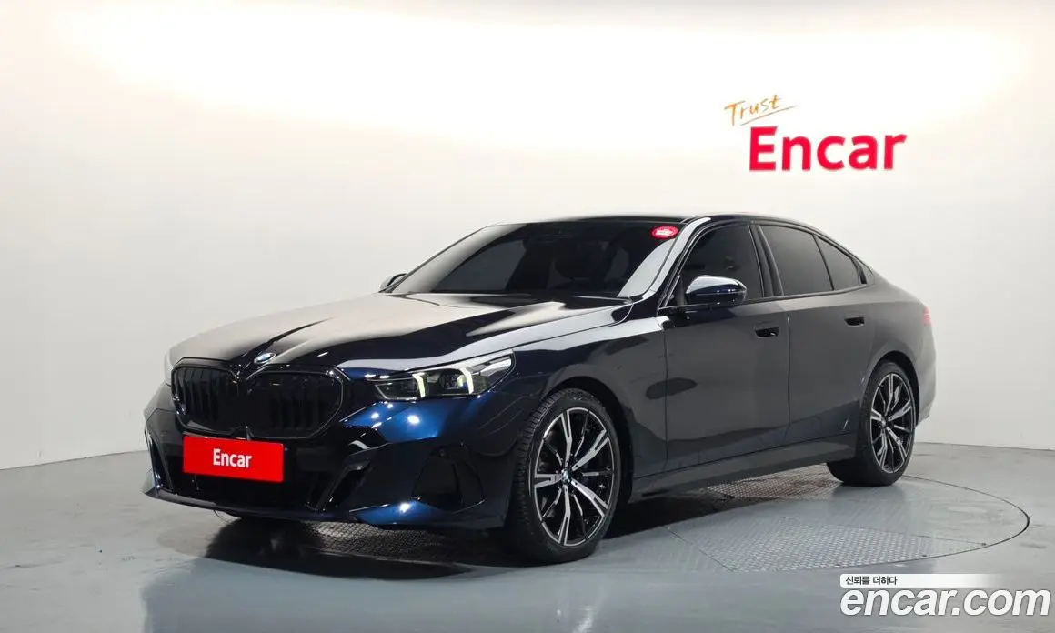 BMW 5 серия 2025 2.0 автомат (гидро), фото 1 BMW 5 серия 2025 2.0 автомат (гидро), фото 1
