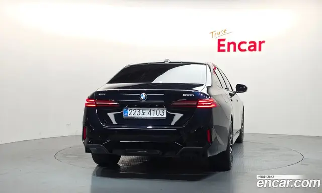 BMW 5 серия 2025 2.0 автомат (гидро), миниатюра 4 BMW 5 серия 2025 2.0 автомат (гидро), миниатюра 4