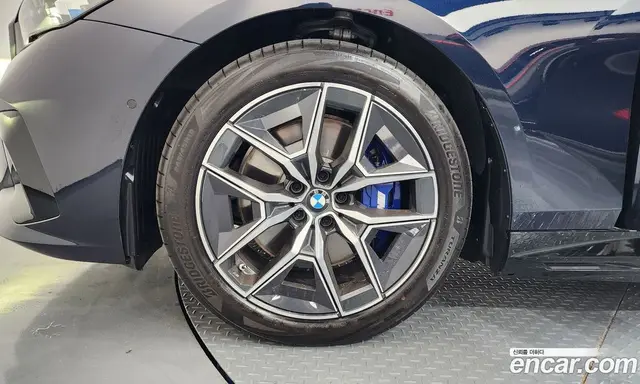 BMW i5 2026 0.2 автомат (гидро), миниатюра 5 BMW i5 2026 0.2 автомат (гидро), миниатюра 5