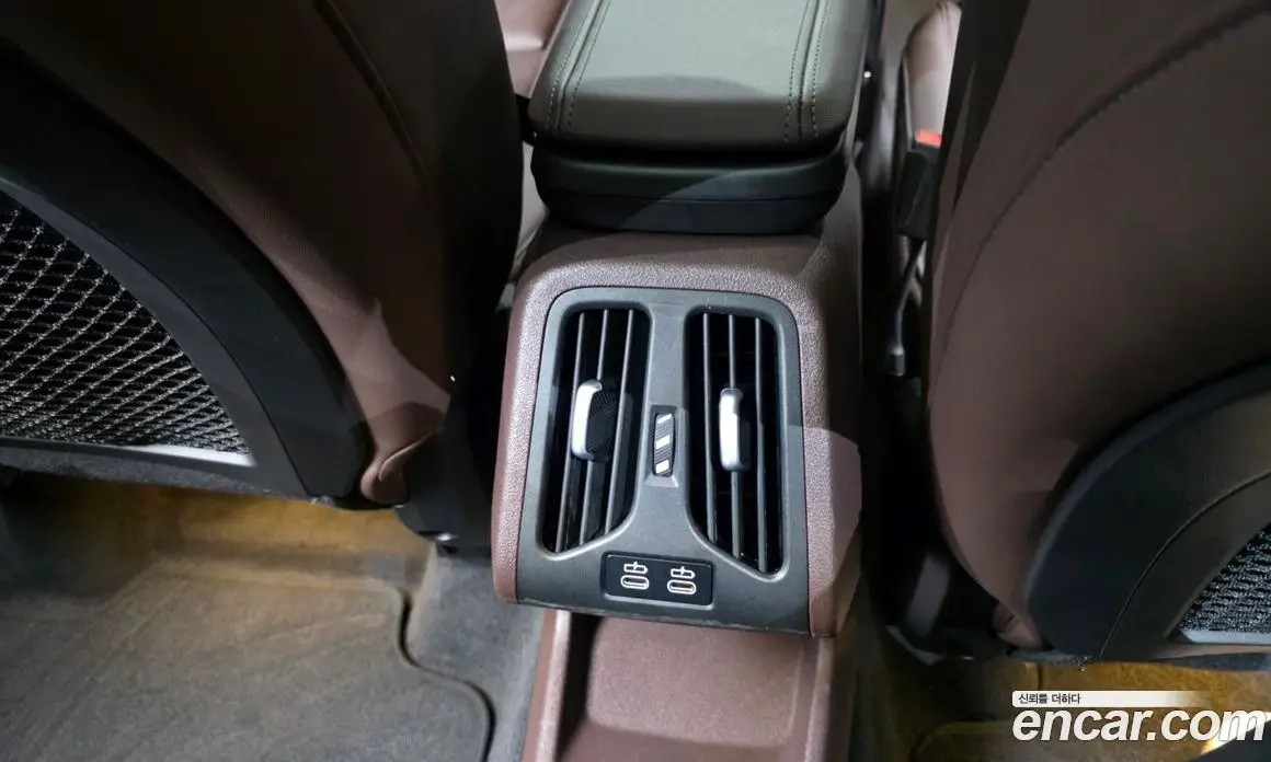 BMW X1 2024 2.0 автомат (гидро), фото 19 BMW X1 2024 2.0 автомат (гидро), фото 19