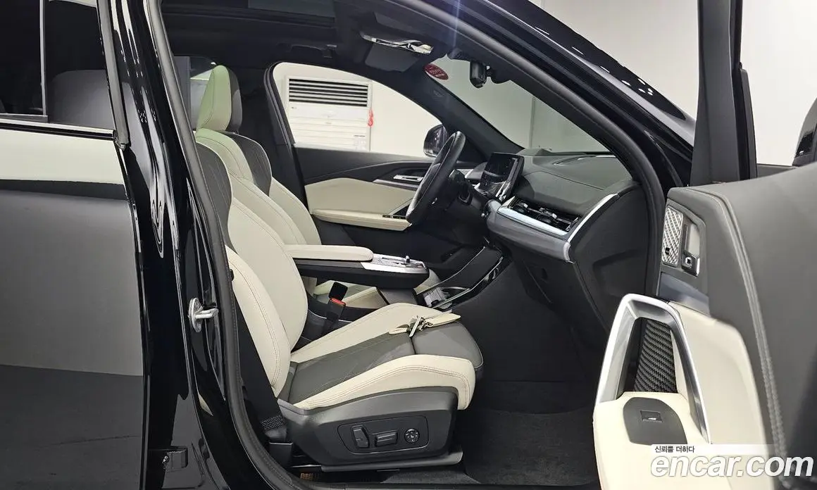 BMW X2 2025 2.0 автомат (гидро), фото 16 BMW X2 2025 2.0 автомат (гидро), фото 16