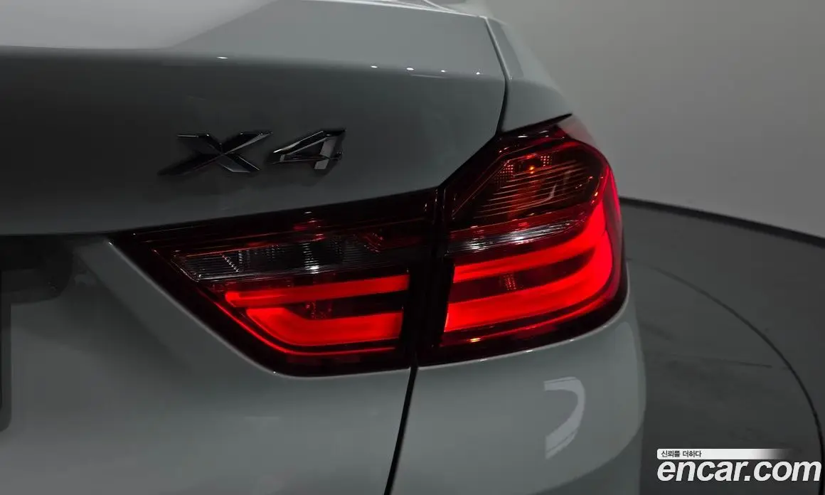 BMW X4 2018 2.0 автомат (гидро), фото 9 BMW X4 2018 2.0 автомат (гидро), фото 9