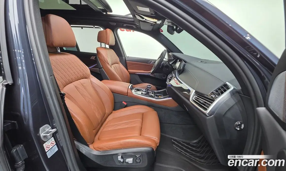 BMW X5 2022 4.4 автомат (гидро), фото 13