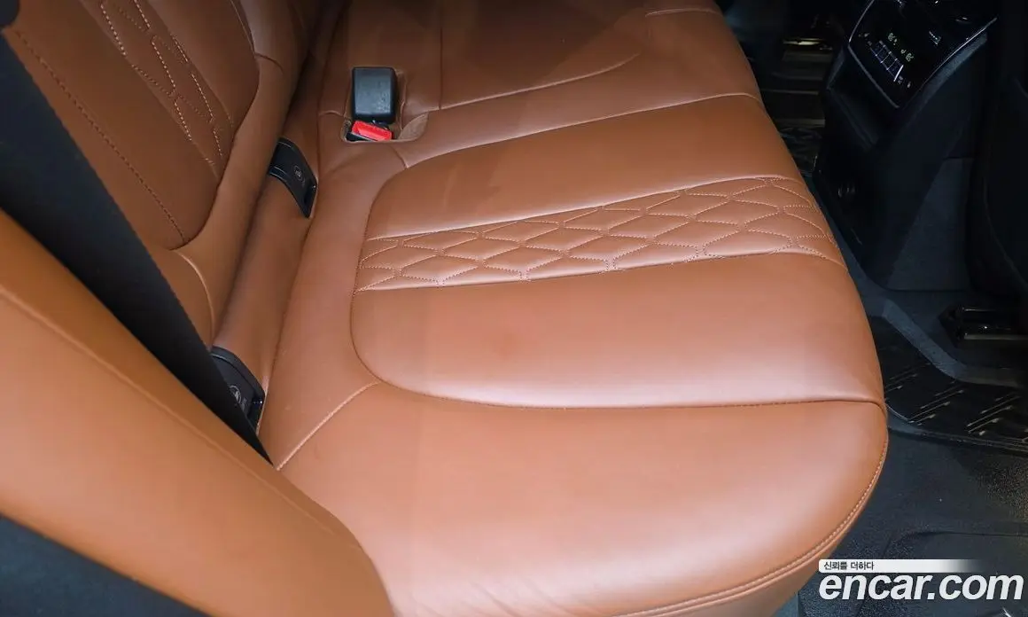 BMW X5 2022 4.4 автомат (гидро), фото 16