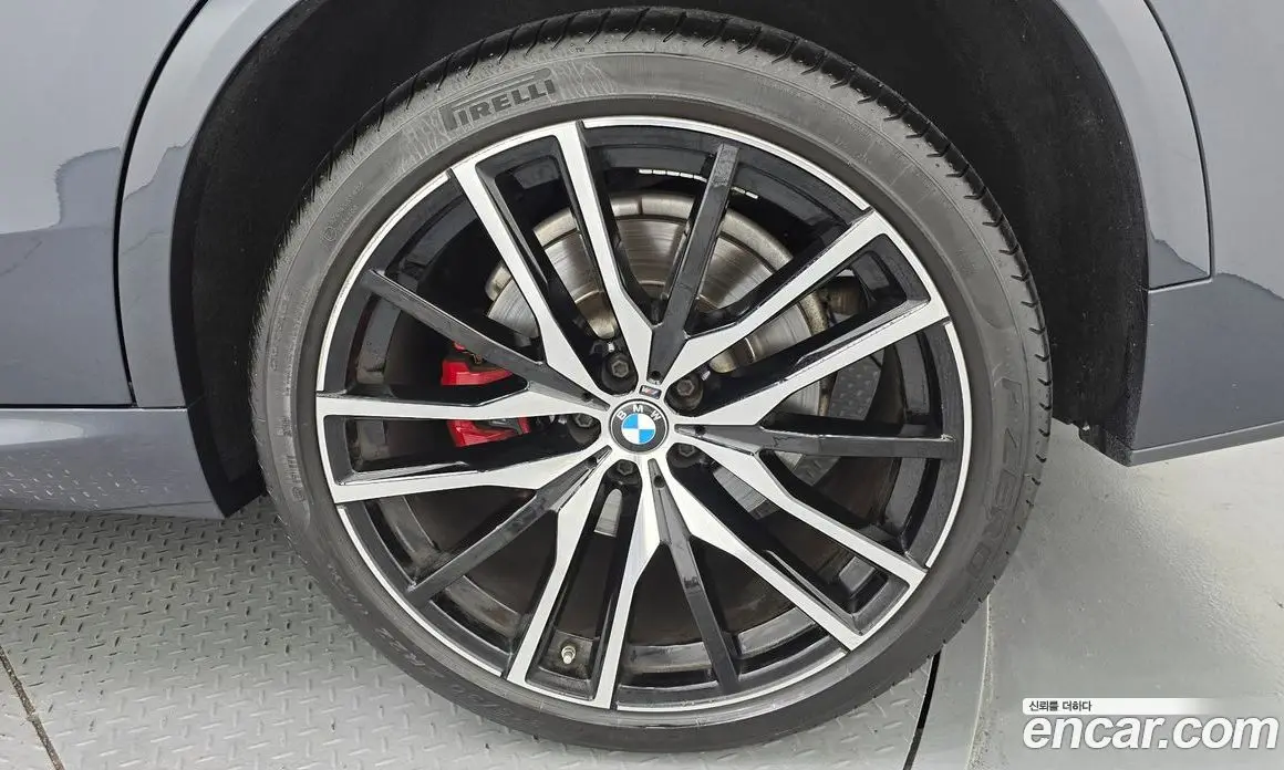 BMW X5 2022 4.4 автомат (гидро), фото 5