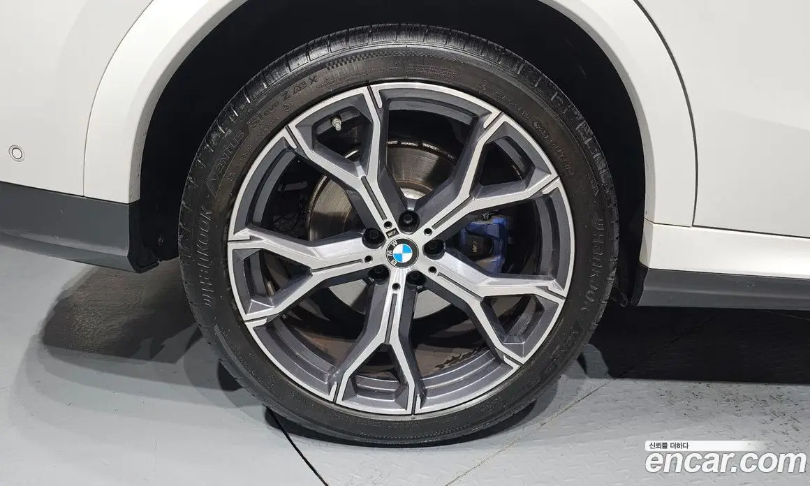 BMW X6 2021 3.0 автомат (гидро), фото 5 BMW X6 2021 3.0 автомат (гидро), фото 5
