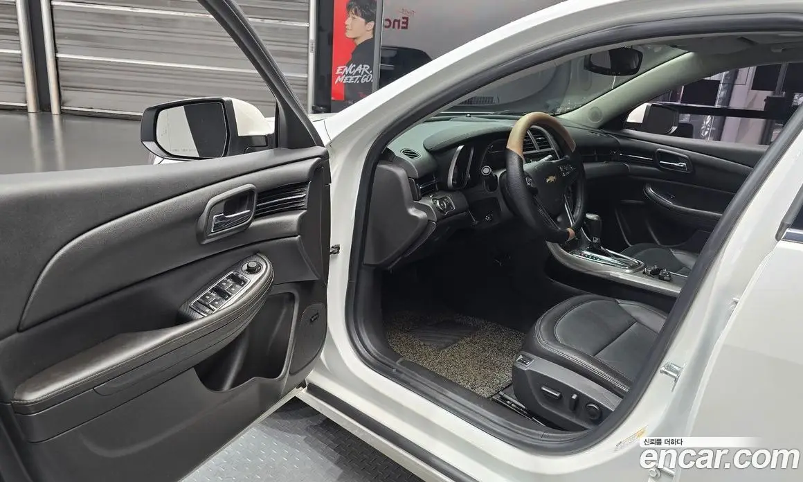 Chevrolet Malibu 2015 2.0 автомат (гидро), фото 10 Chevrolet Malibu 2015 2.0 автомат (гидро), фото 10