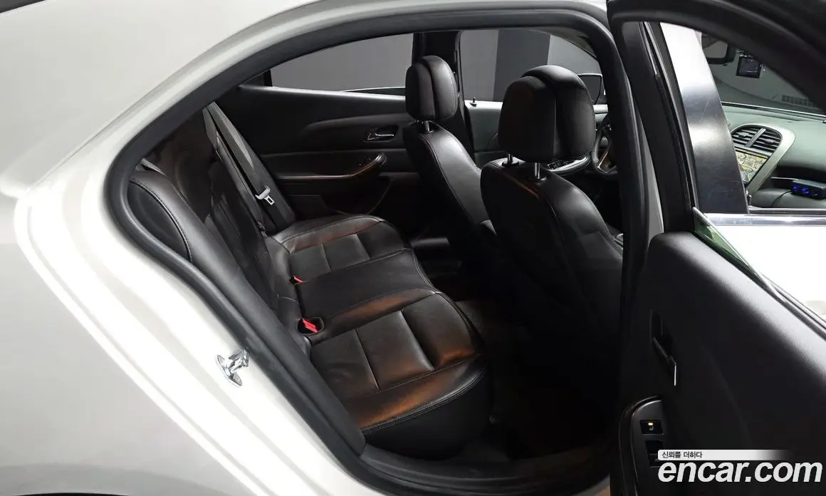 Chevrolet Malibu 2015 2.0 автомат (гидро), фото 17 Chevrolet Malibu 2015 2.0 автомат (гидро), фото 17