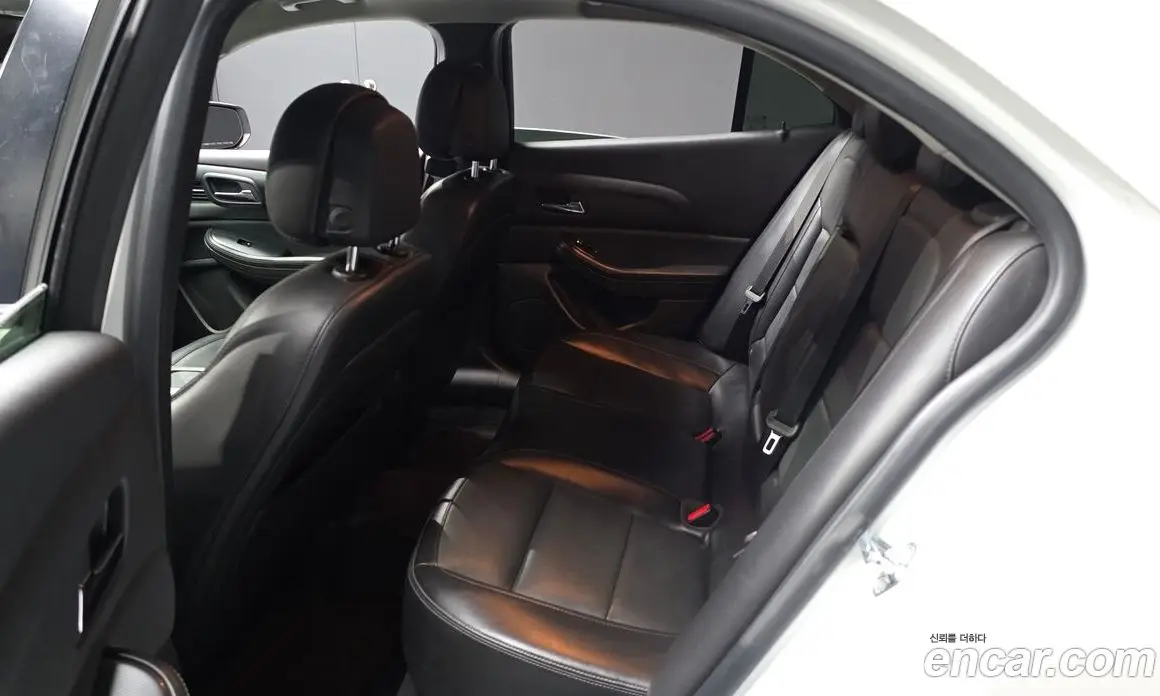 Chevrolet Malibu 2015 2.0 автомат (гидро), фото 18 Chevrolet Malibu 2015 2.0 автомат (гидро), фото 18