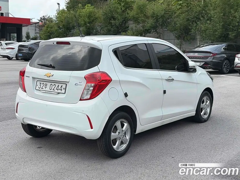 Chevrolet Spark 2016 1.0 автомат (гидро), фото 2 Chevrolet Spark 2016 1.0 автомат (гидро), фото 2