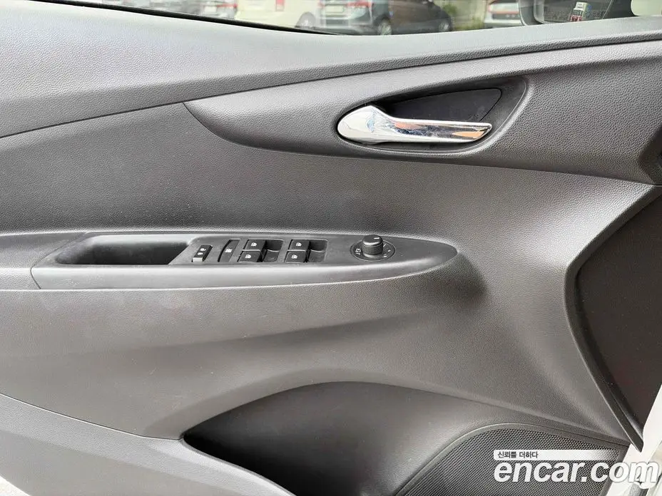 Chevrolet Spark 2016 1.0 автомат (гидро), фото 15 Chevrolet Spark 2016 1.0 автомат (гидро), фото 15