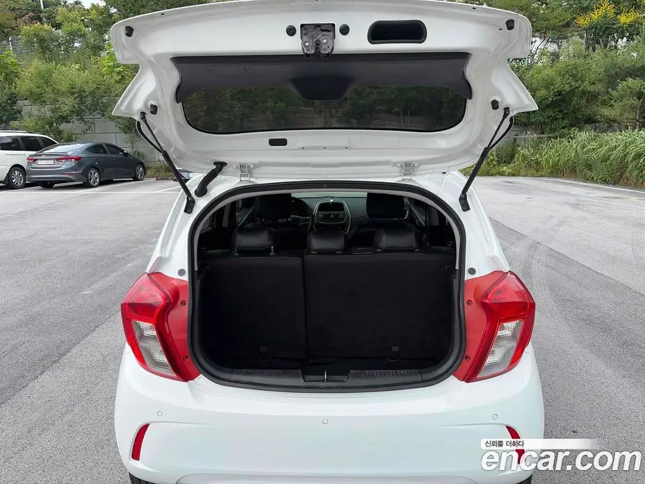 Chevrolet Spark 2016 1.0 автомат (гидро), фото 18 Chevrolet Spark 2016 1.0 автомат (гидро), фото 18
