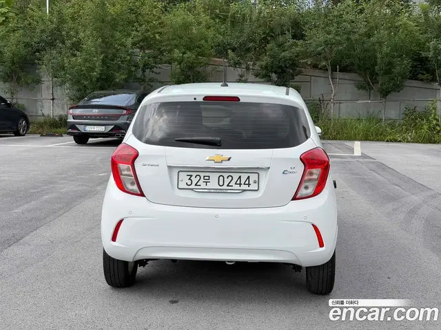 Chevrolet Spark 2016 1.0 автомат (гидро), миниатюра 4 Chevrolet Spark 2016 1.0 автомат (гидро), миниатюра 4