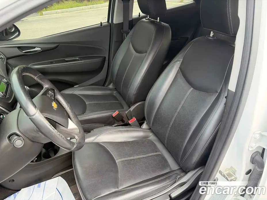 Chevrolet Spark 2016 1.0 автомат (гидро), фото 10 Chevrolet Spark 2016 1.0 автомат (гидро), фото 10