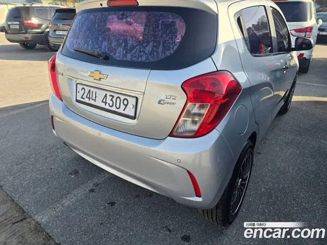 Chevrolet Spark 2017 1.0 автомат (гидро), миниатюра 2