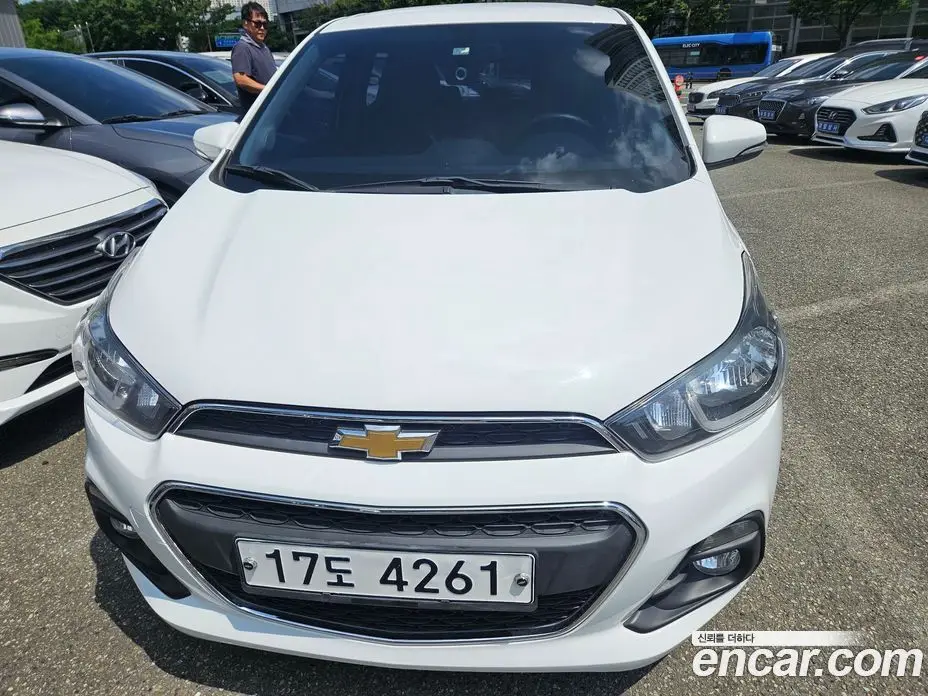 Chevrolet Spark 2017 1.0 автомат (гидро), фото 1 Chevrolet Spark 2017 1.0 автомат (гидро), фото 1