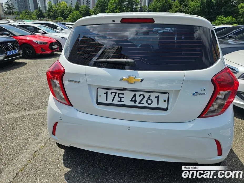 Chevrolet Spark 2017 1.0 автомат (гидро), фото 4 Chevrolet Spark 2017 1.0 автомат (гидро), фото 4