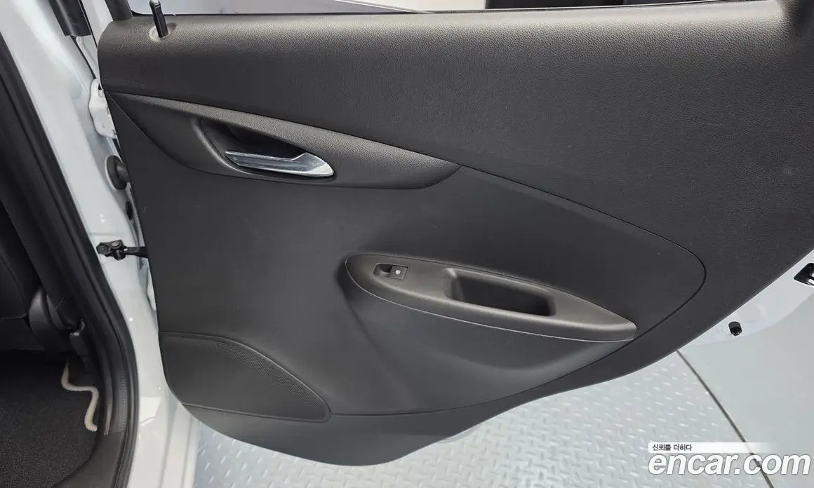 Chevrolet Spark 2020 1.0 автомат (гидро), фото 15