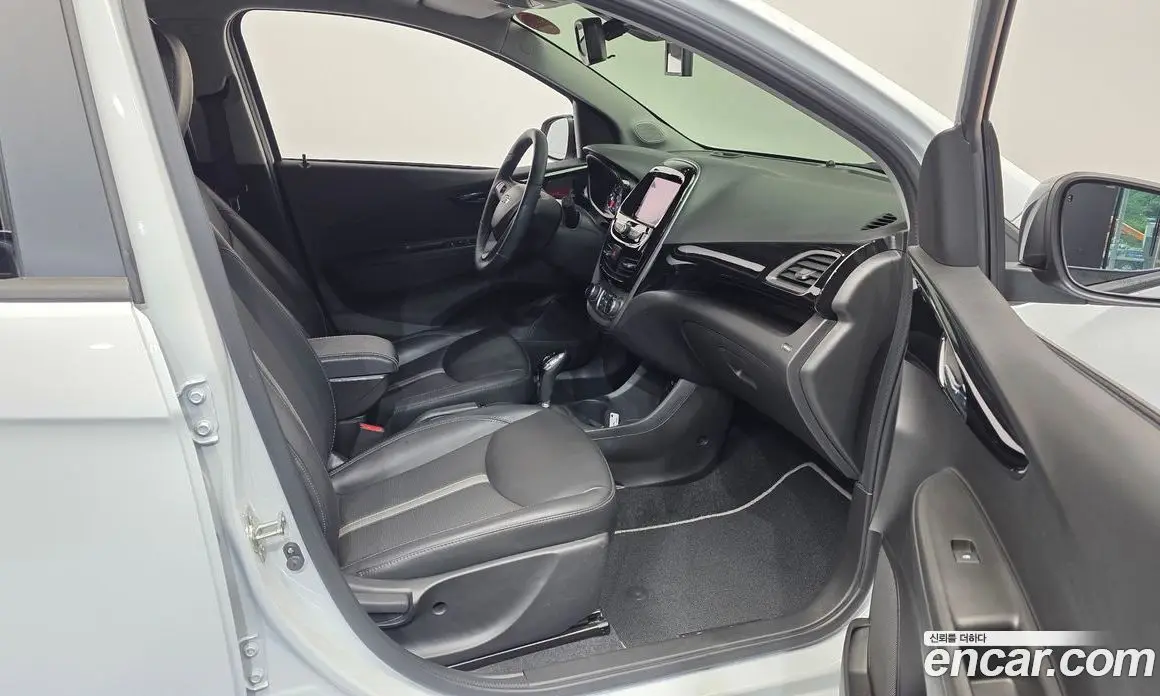 Chevrolet Spark 2020 1.0 автомат (гидро), фото 17