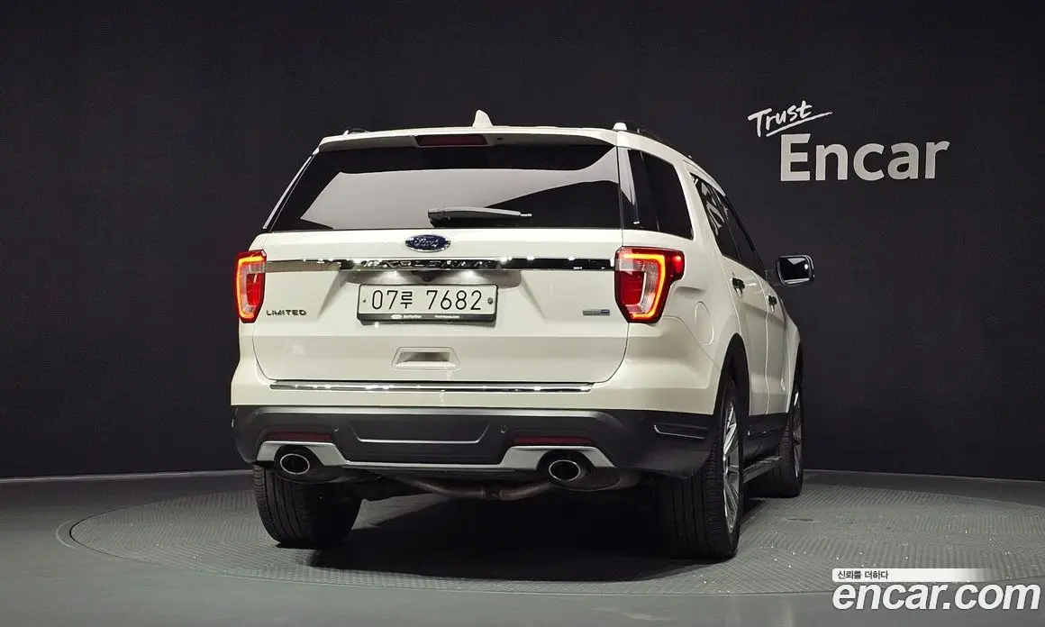 Ford Explorer 2018 2.3 автомат (гидро), фото 4 Ford Explorer 2018 2.3 автомат (гидро), фото 4