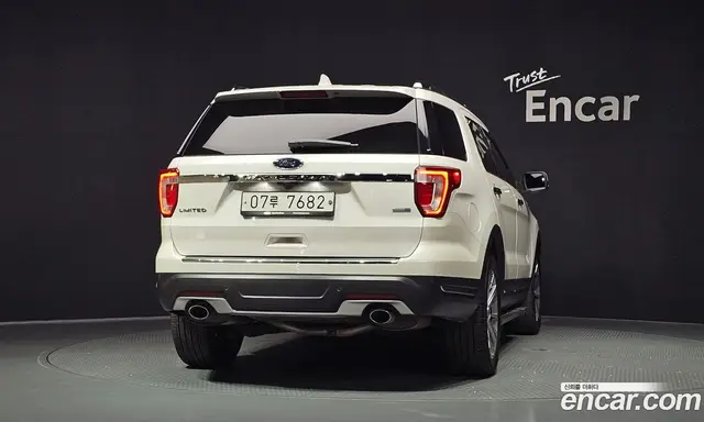 Ford Explorer 2018 2.3 автомат (гидро), миниатюра 4 Ford Explorer 2018 2.3 автомат (гидро), миниатюра 4