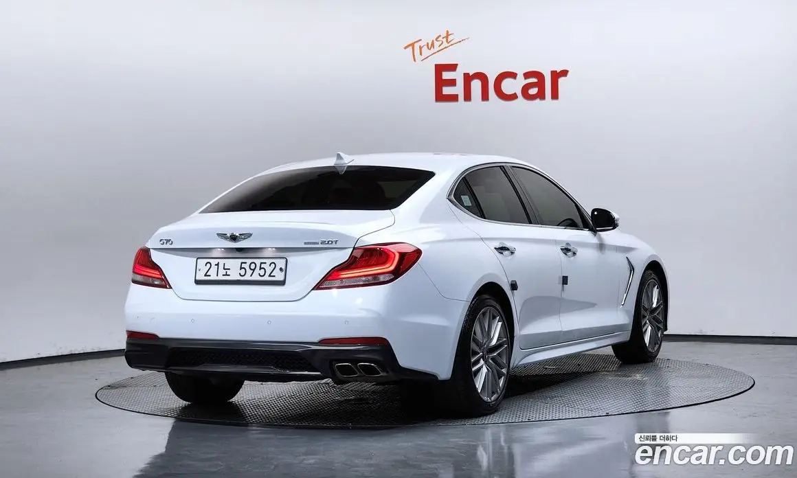 Genesis G70 2018 2.0 автомат (гидро), фото 2 Genesis G70 2018 2.0 автомат (гидро), фото 2