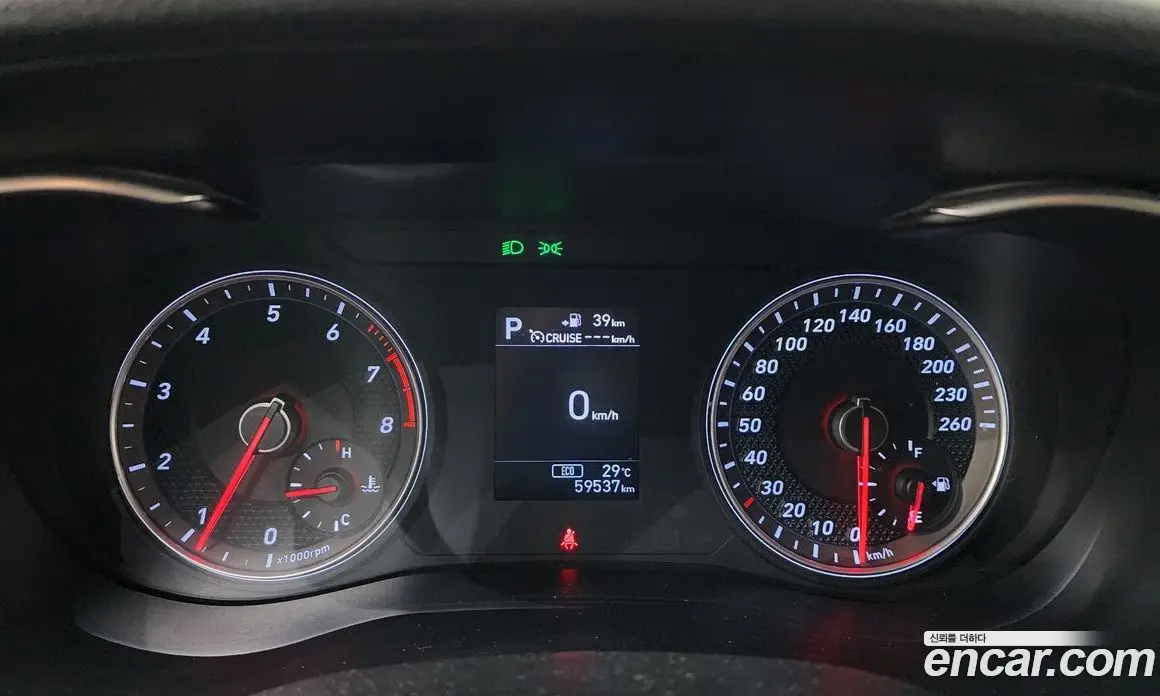 Genesis G70 2018 2.0 автомат (гидро), фото 11 Genesis G70 2018 2.0 автомат (гидро), фото 11