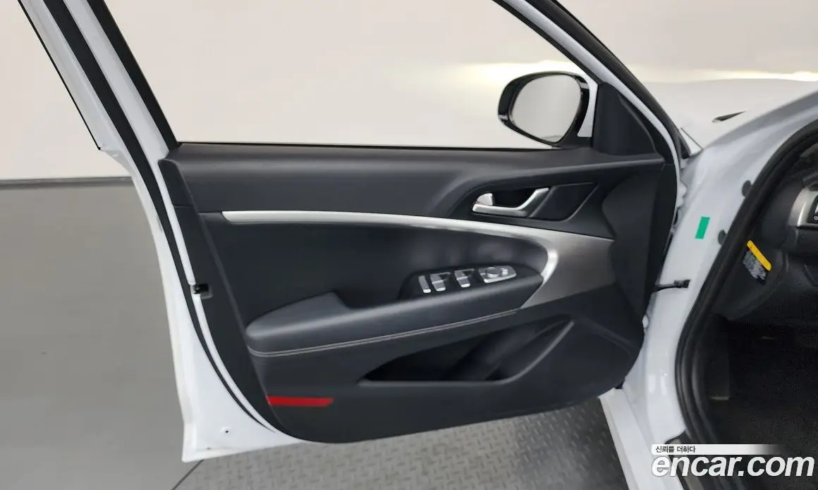 Genesis G70 2018 2.0 автомат (гидро), фото 14 Genesis G70 2018 2.0 автомат (гидро), фото 14