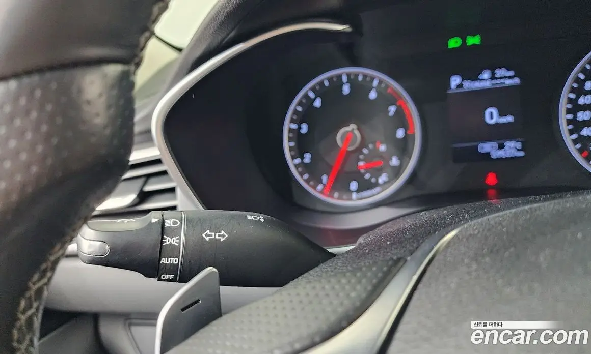 Genesis G70 2018 2.0 автомат (гидро), фото 29 Genesis G70 2018 2.0 автомат (гидро), фото 29