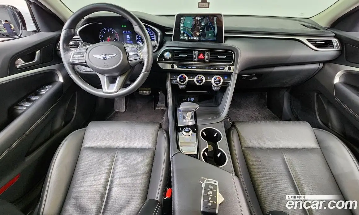 Genesis G70 2018 2.0 автомат (гидро), фото 10 Genesis G70 2018 2.0 автомат (гидро), фото 10