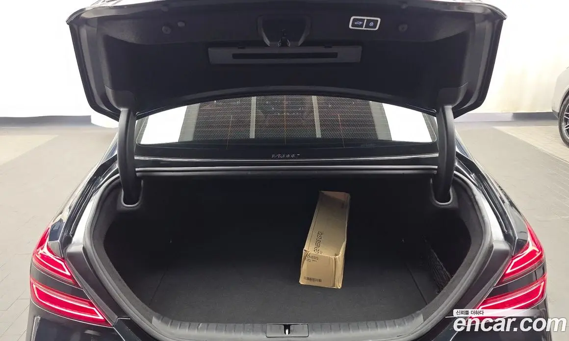 Genesis G70 2021 3.3 автомат (гидро), фото 26