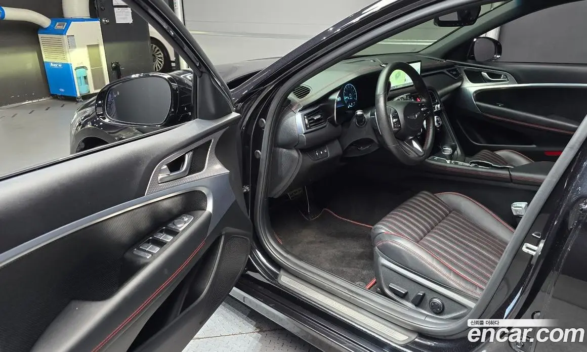 Genesis G70 2022 2.0 автомат (гидро), фото 13 Genesis G70 2022 2.0 автомат (гидро), фото 13