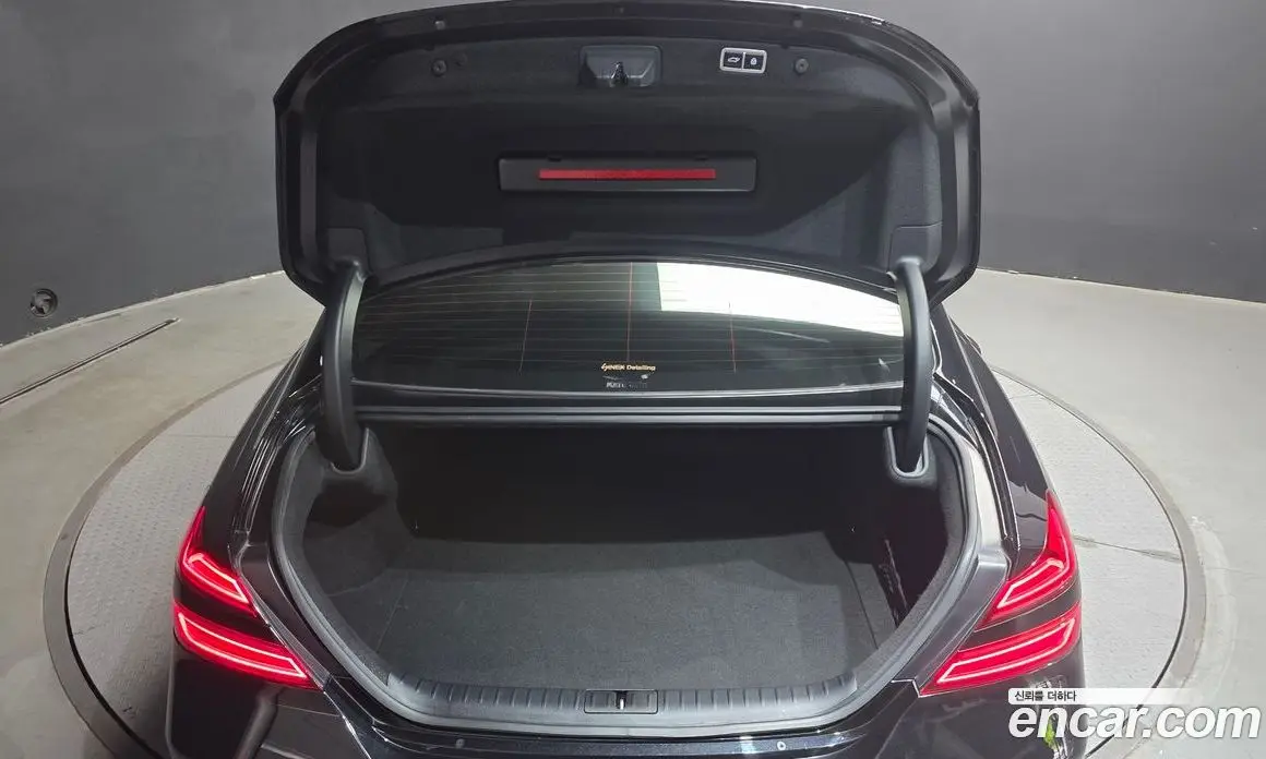 Genesis G70 2022 2.0 автомат (гидро), фото 30 Genesis G70 2022 2.0 автомат (гидро), фото 30