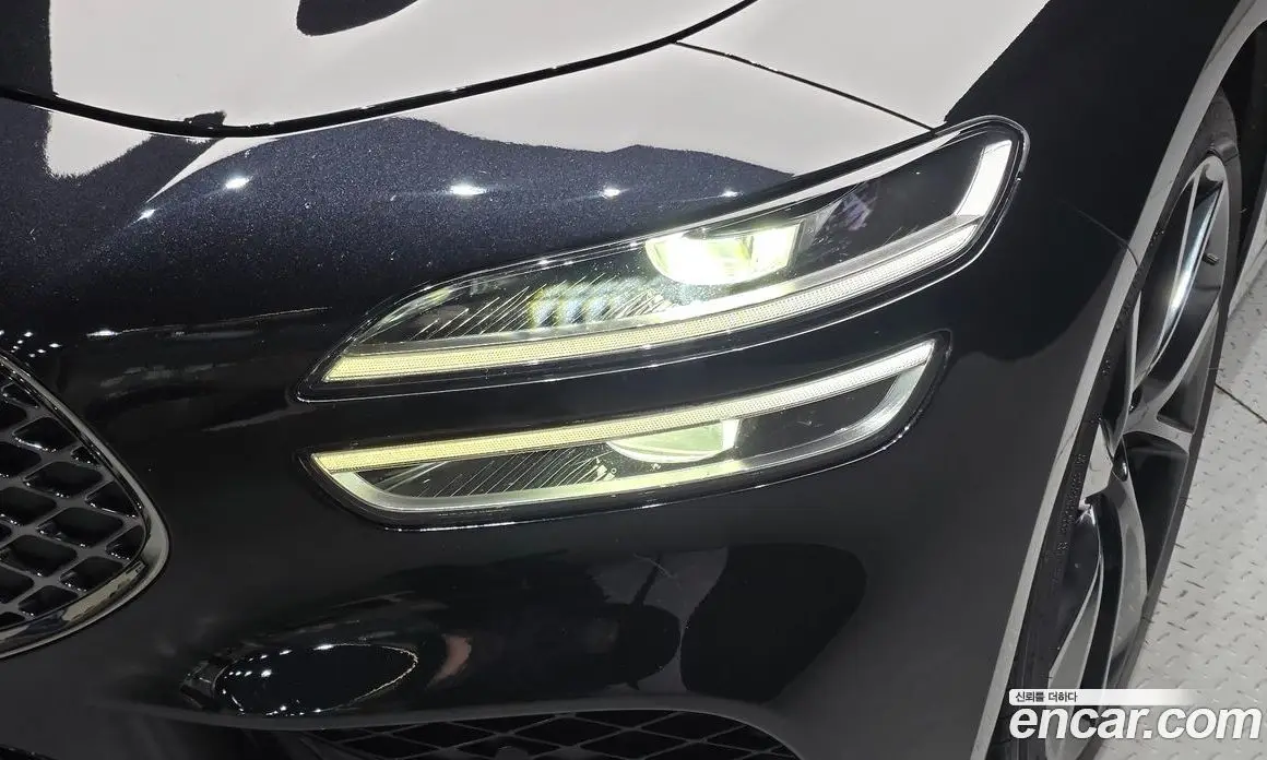 Genesis G70 2022 2.0 автомат (гидро), фото 8 Genesis G70 2022 2.0 автомат (гидро), фото 8