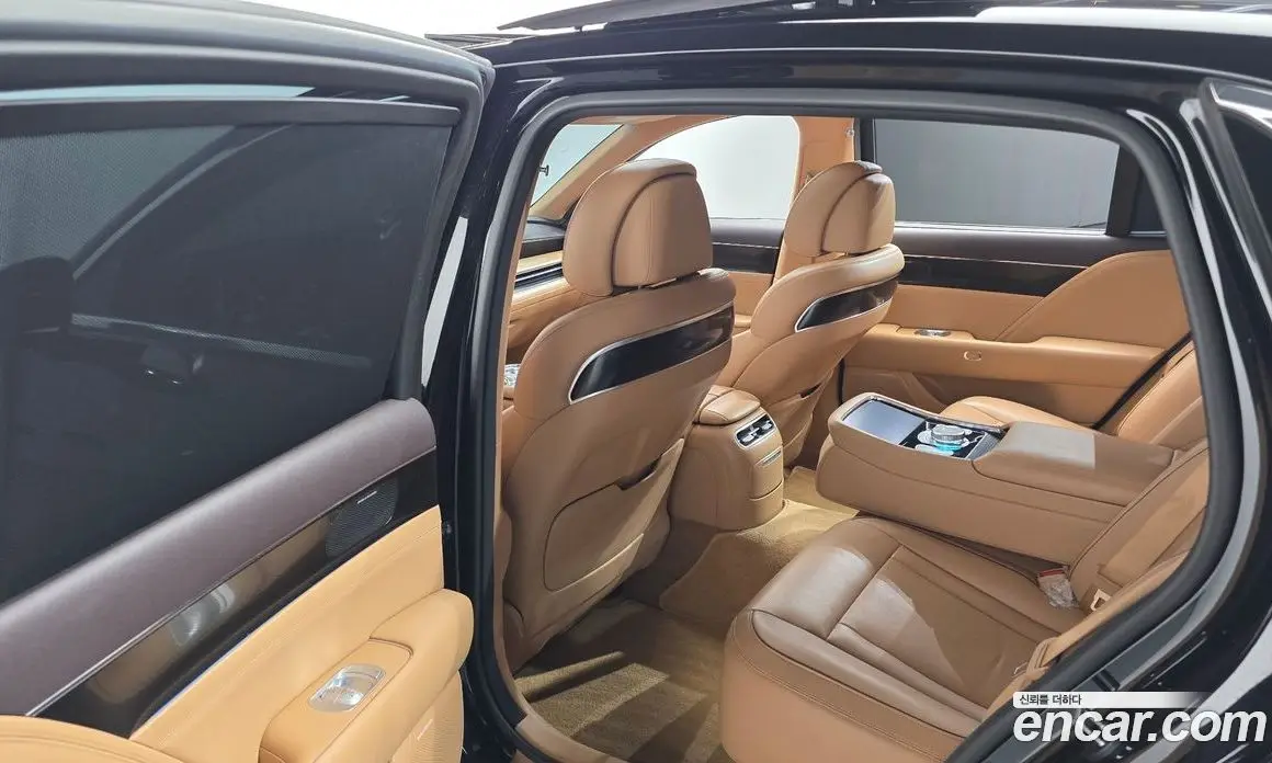 Genesis G90 2022 3.5 автомат (гидро), фото 17 Genesis G90 2022 3.5 автомат (гидро), фото 17