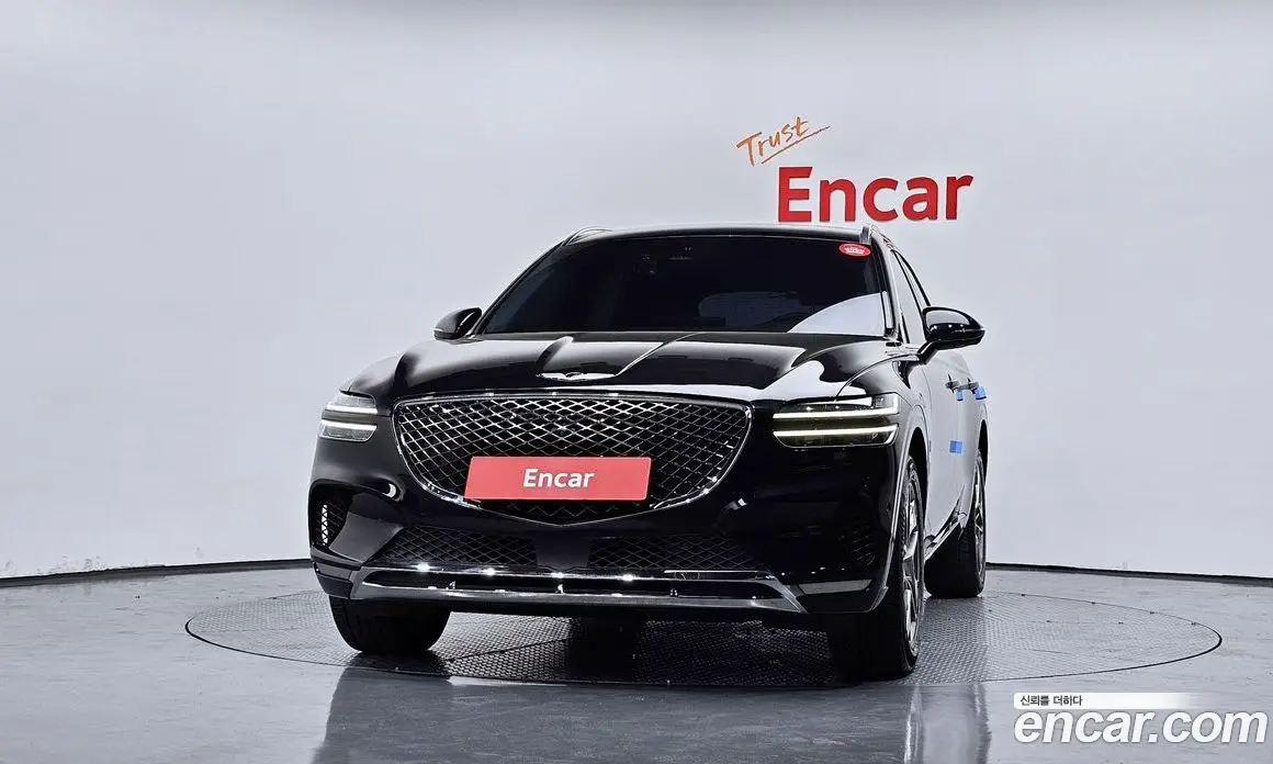 Genesis GV70 2021 2.5 автомат (гидро), фото 3 Genesis GV70 2021 2.5 автомат (гидро), фото 3