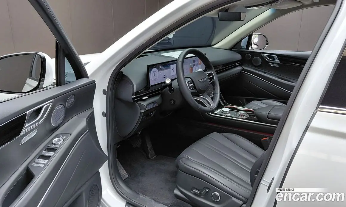 Genesis GV80 2024 2.5 автомат (гидро), фото 13 Genesis GV80 2024 2.5 автомат (гидро), фото 13